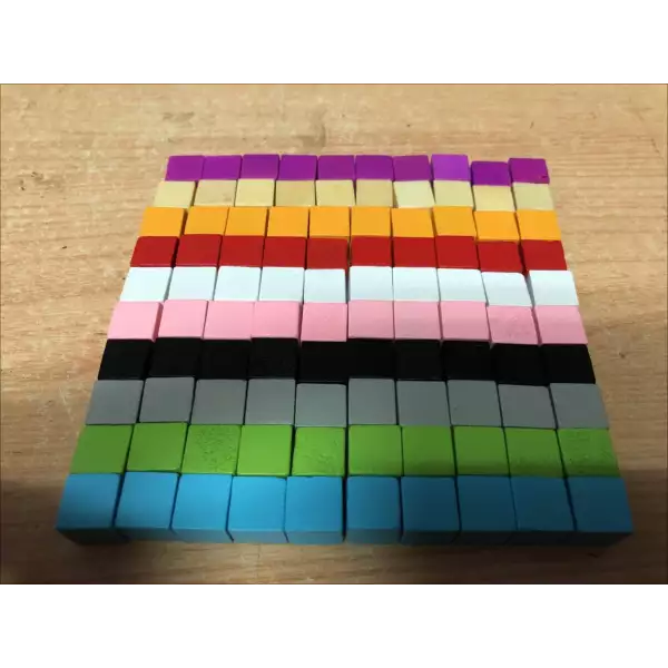pack 100 cubos de colores de 10x10mm calidad media multicolores