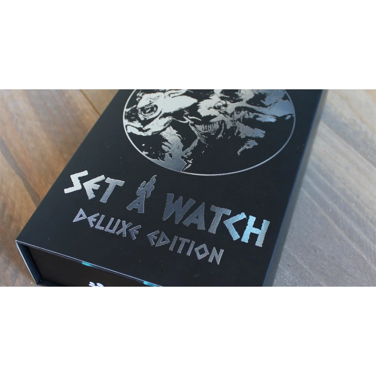Set a Watch: Deluxe Edition
